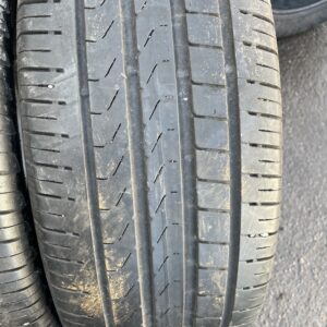 Pirelli Scorpion 235/50R19 99V.