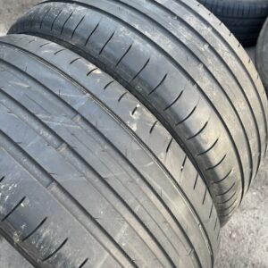 Nokian Hakka Black 3 225/50R17 98Y