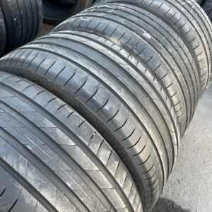Nokian Hakka Black 3 255/45R20 105Y