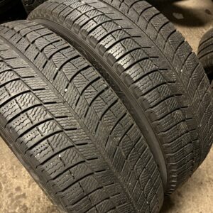 Michelin X-Ice XI3 215/65R17 99T