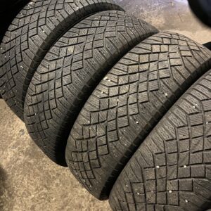Continental ContiVikingContact 7 215/65R17 103T