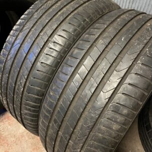 Pirelli Scorpion 255/40R21 102T