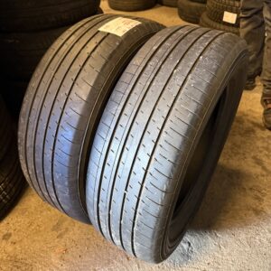 Yokohama BluEarth-XT AE61 235/60R18 103W
