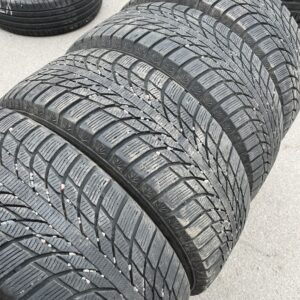 Kumho WinterCraft Ice WI51 225/45R17 94T